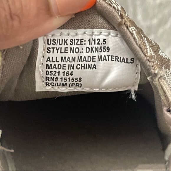 DKNY Girl’s Brown Cam Gore Logo Casual Platform Slip On Sneakers Size 1 - Picture 12 of 13